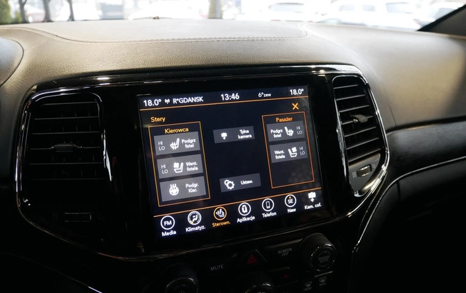 Jeep Grand Cherokee cena 144900 przebieg: 107000, rok produkcji 2020 z Trzcianka małe 596